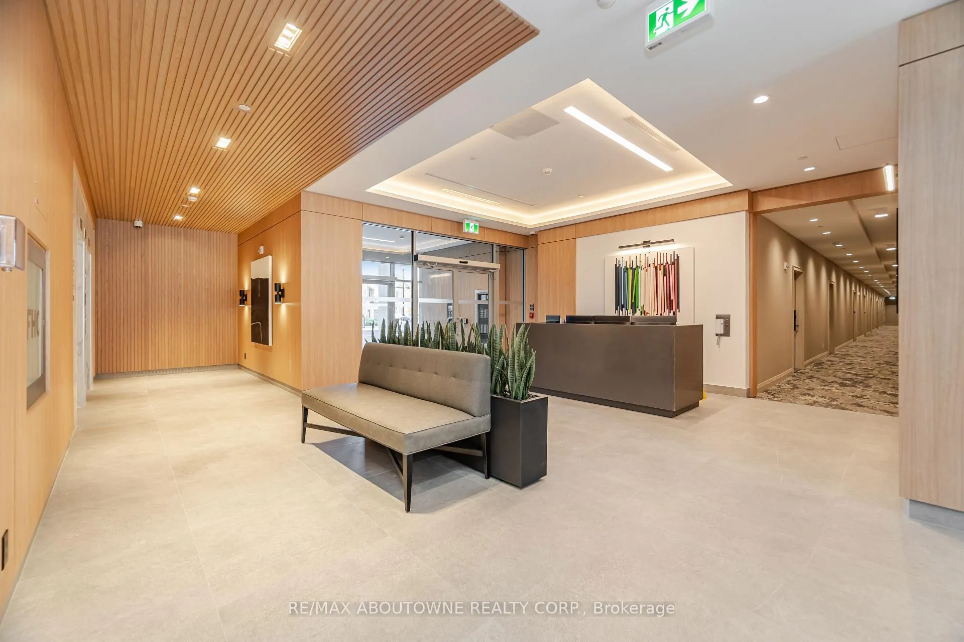 Photo 6 of Unit 228, 3250 Carding Mill Trail, Oakville, Glenorchy — HOMEH
