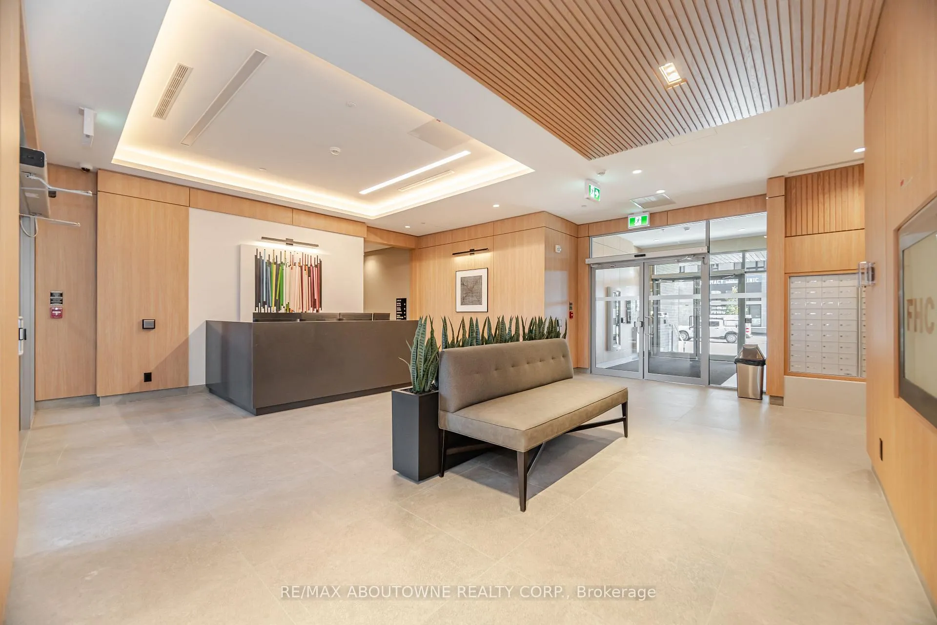 Photo 7 of Unit 228, 3250 Carding Mill Trail, Oakville, Glenorchy — HOMEH