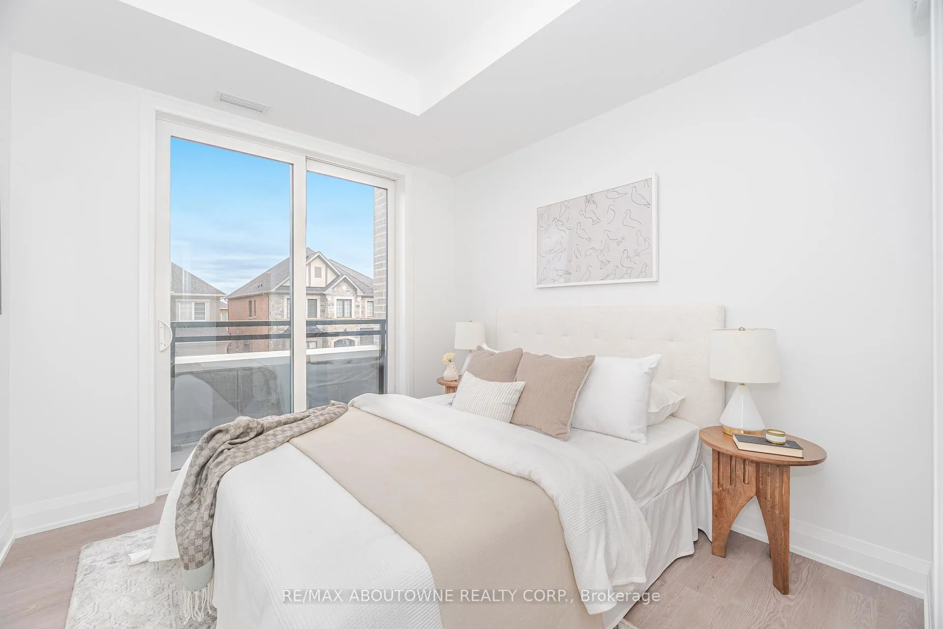 Photo 25 of Unit 228, 3250 Carding Mill Trail, Oakville, Glenorchy — HOMEH