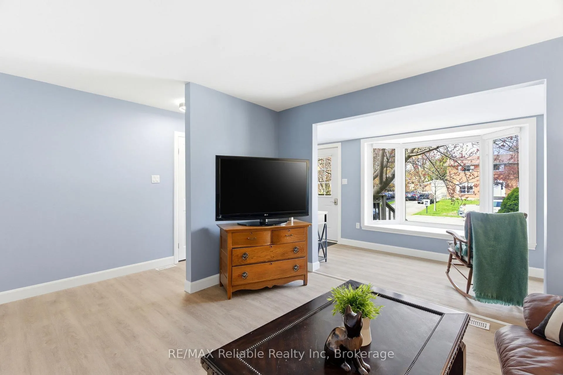 Photo 12 of 313 Krohmer Drive, Goderich, Goderich (Town) — HOMEH