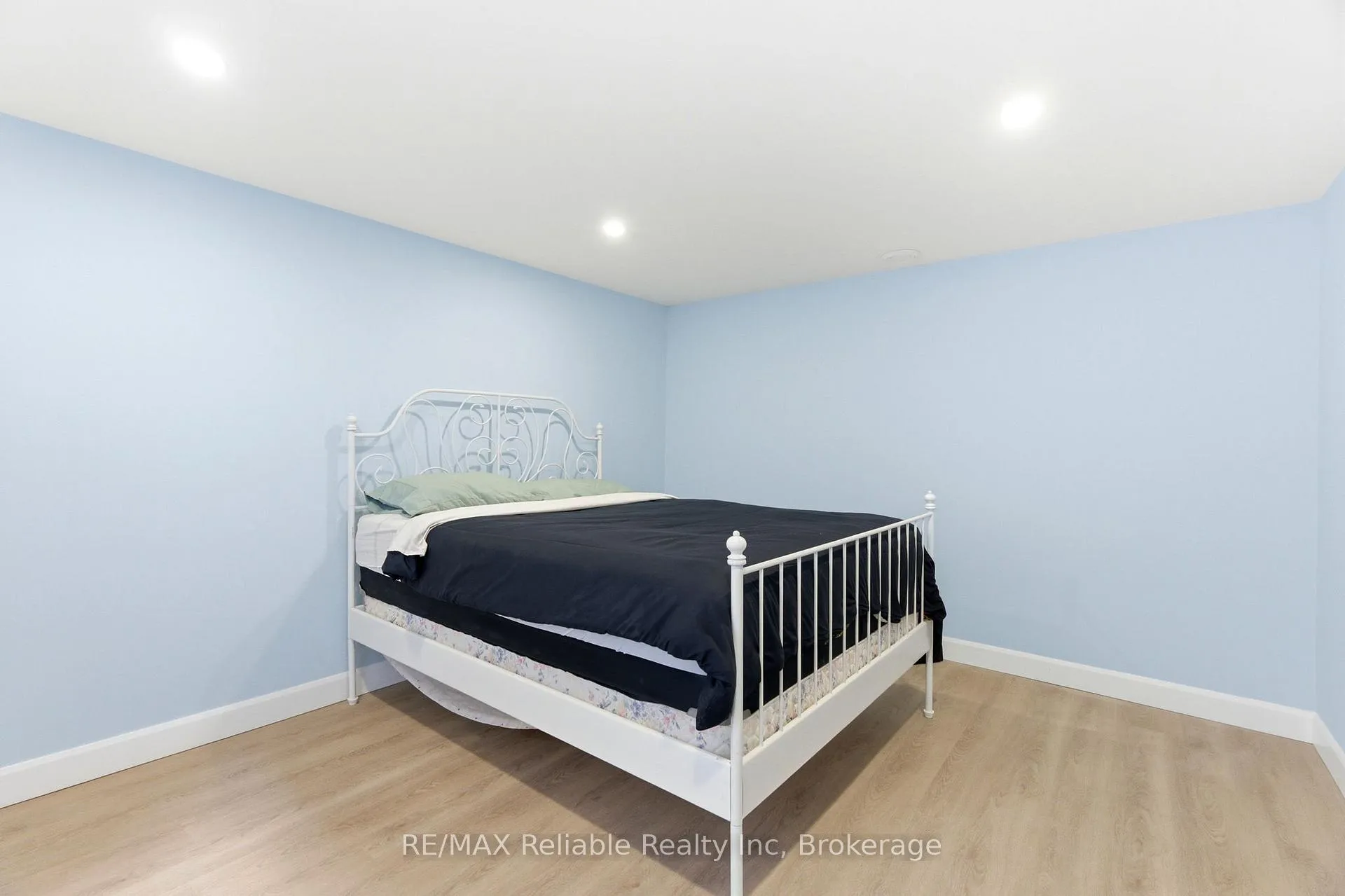 Photo 32 of 313 Krohmer Drive, Goderich, Goderich (Town) — HOMEH