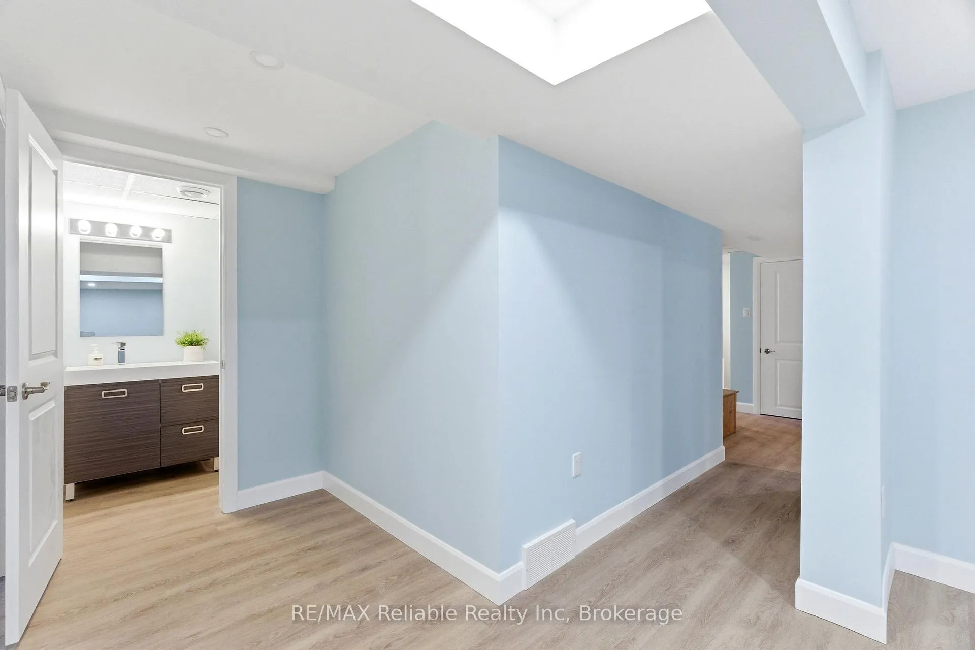 Photo 35 of 313 Krohmer Drive, Goderich, Goderich (Town) — HOMEH