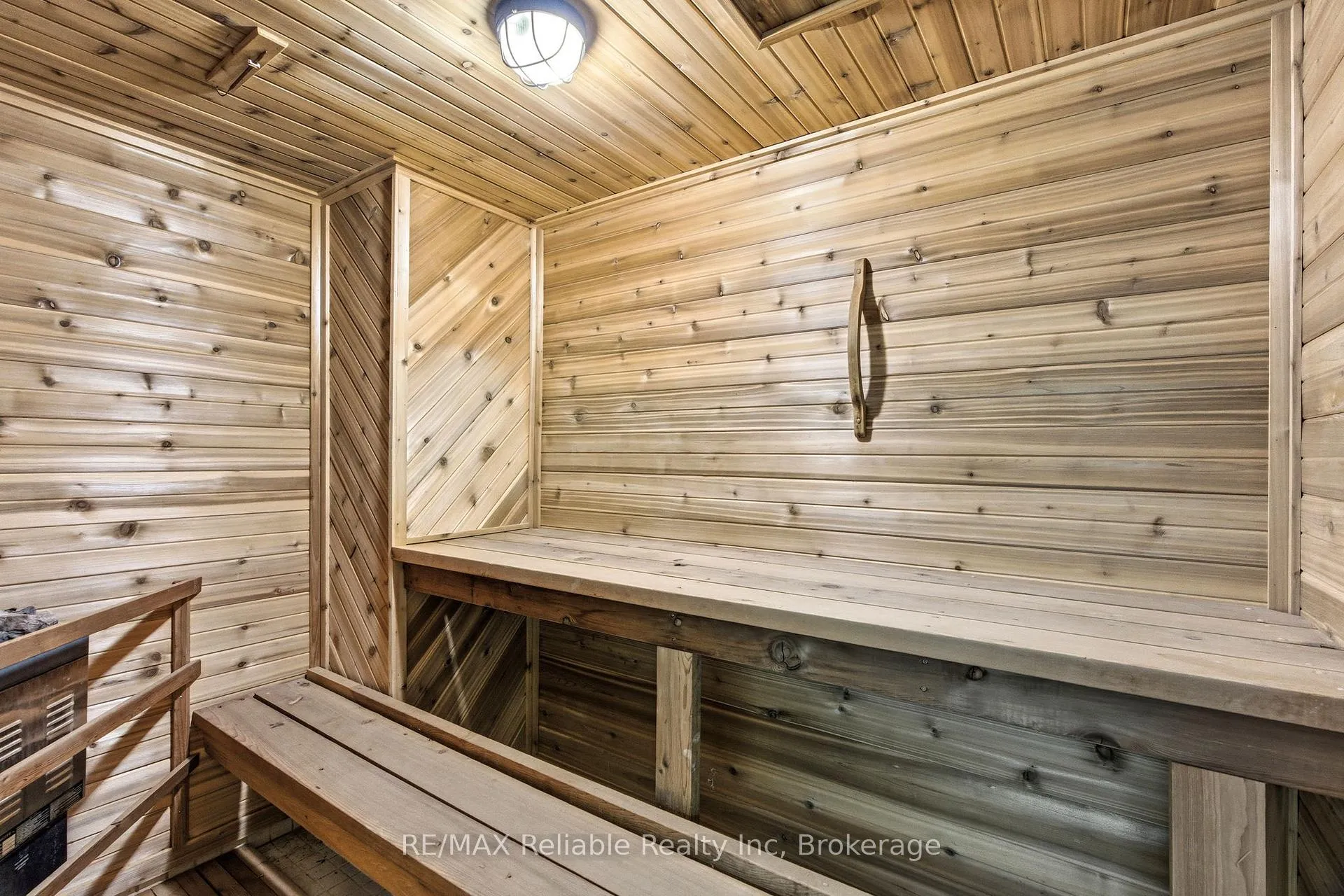 Photo 36 of 313 Krohmer Drive, Goderich, Goderich (Town) — HOMEH