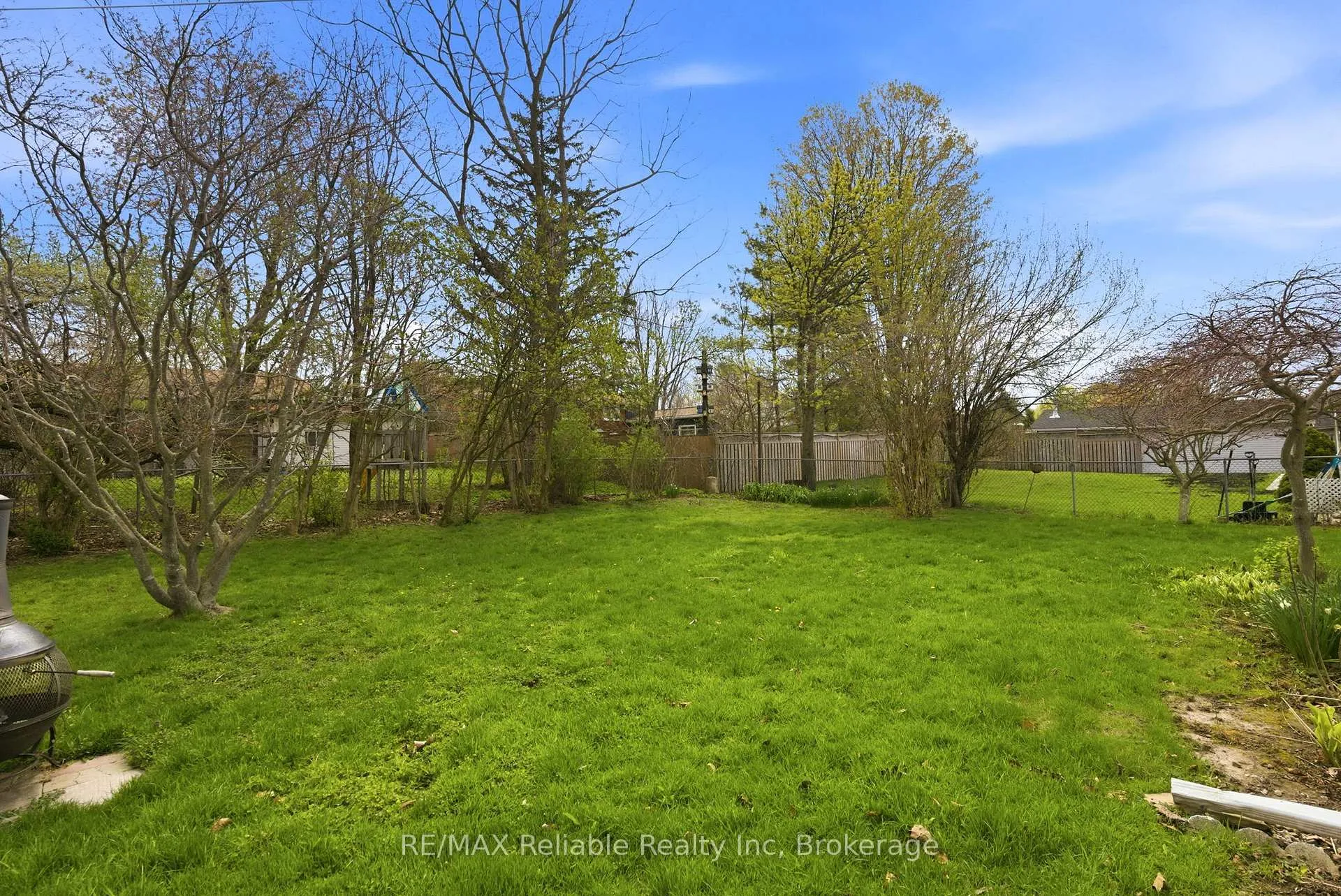 Photo 38 of 313 Krohmer Drive, Goderich, Goderich (Town) — HOMEH
