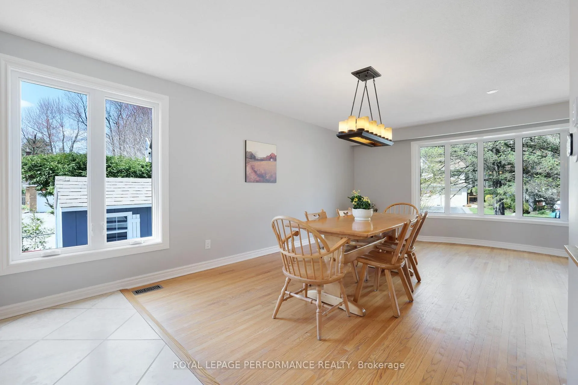 Photo 15 of 21 Oakhurst Crescent, Ottawa, Blackburn Hamlet — HOMEH