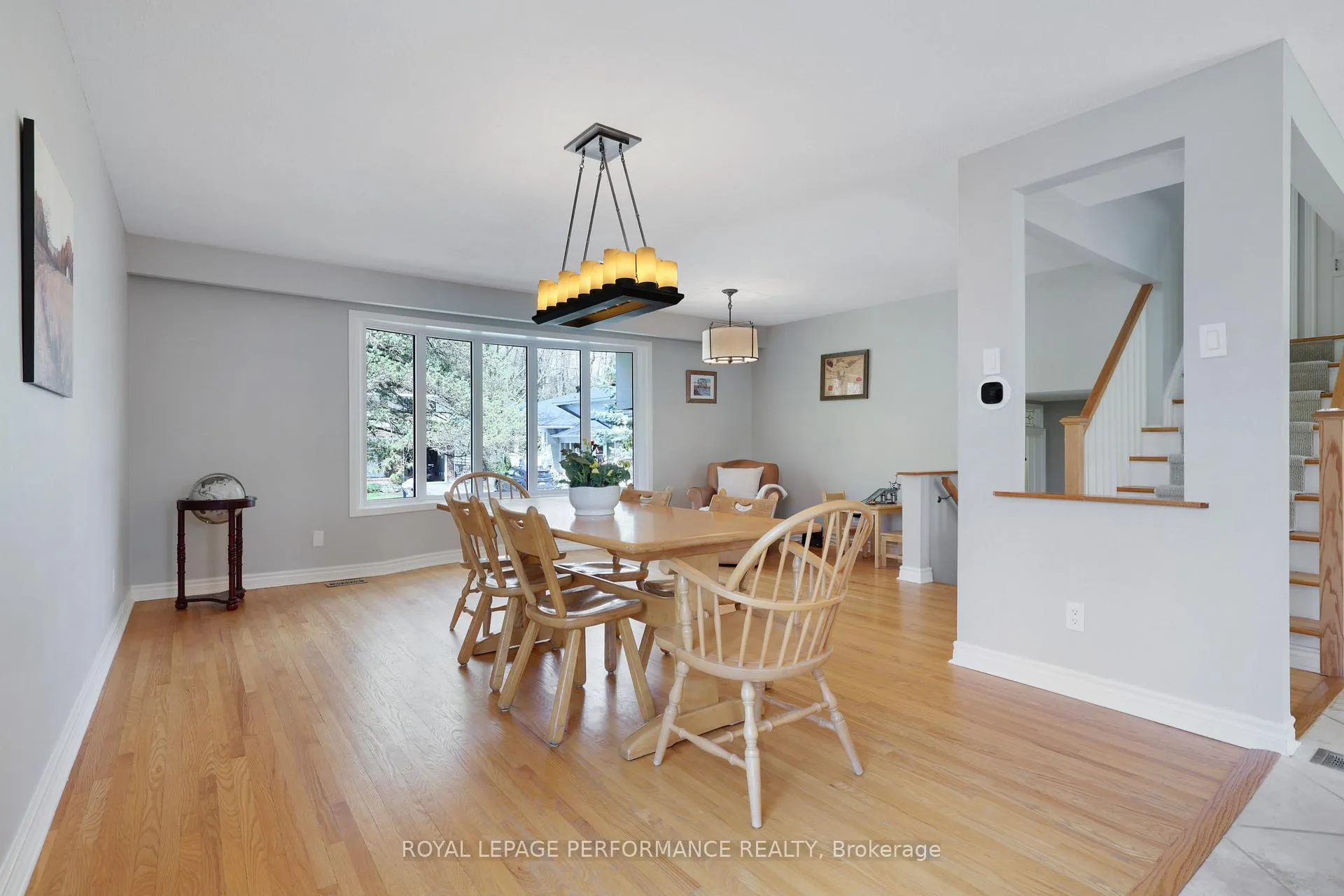 Photo 19 of 21 Oakhurst Crescent, Ottawa, Blackburn Hamlet — HOMEH