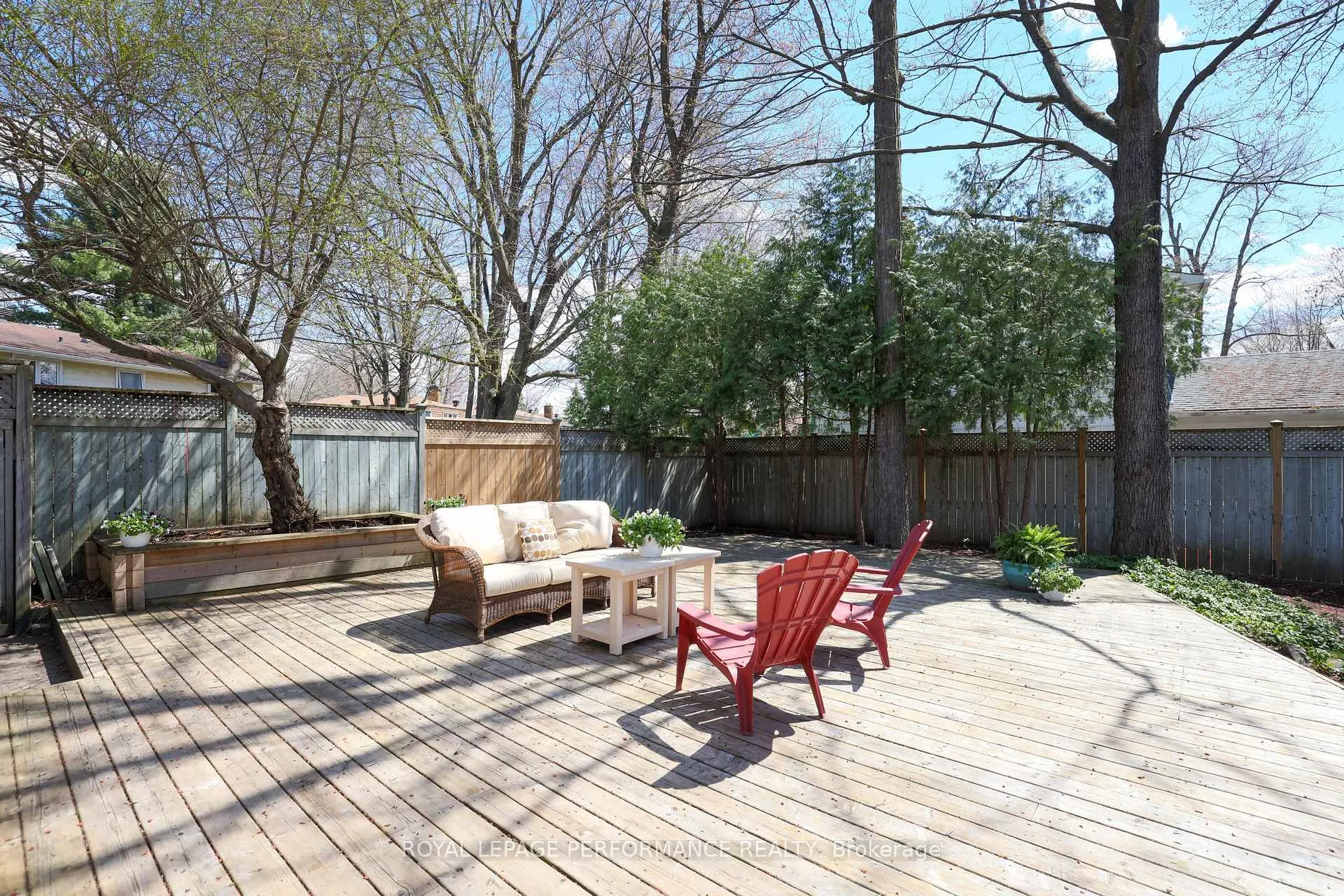 Photo 35 of 21 Oakhurst Crescent, Ottawa, Blackburn Hamlet — HOMEH