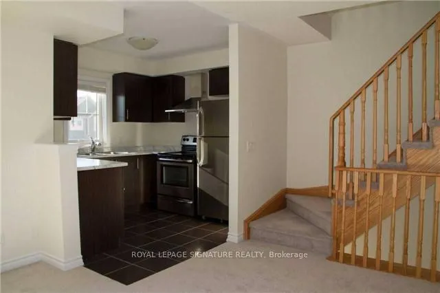 Photo 4 of 48 Nearco Crescent, Oshawa, Windfields — HOMEH