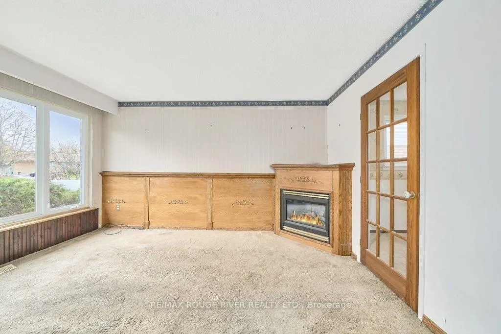 Photo 16 of 208 Annes Street, Whitby, Lynde Creek — HOMEH