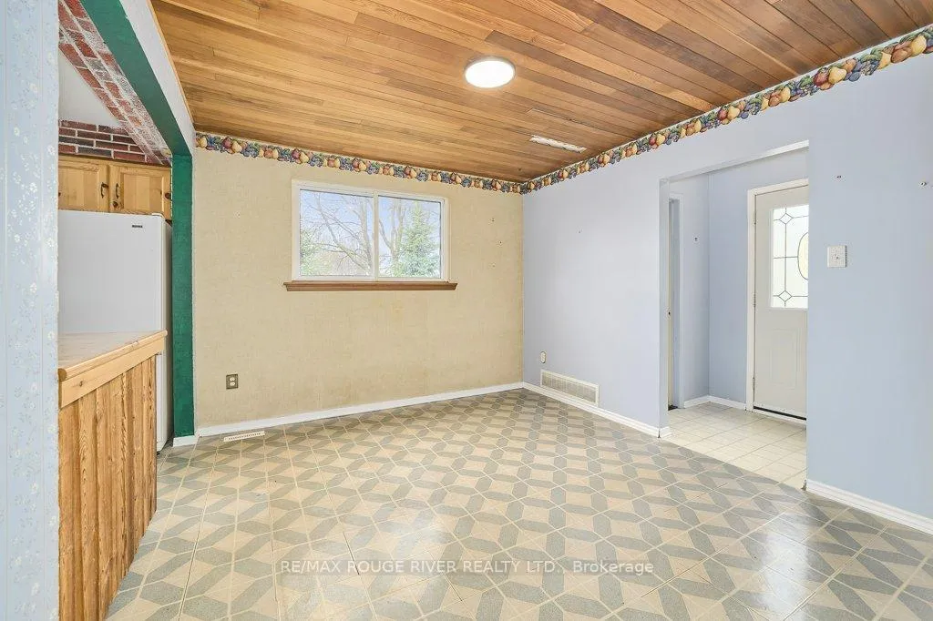 Photo 23 of 208 Annes Street, Whitby, Lynde Creek — HOMEH