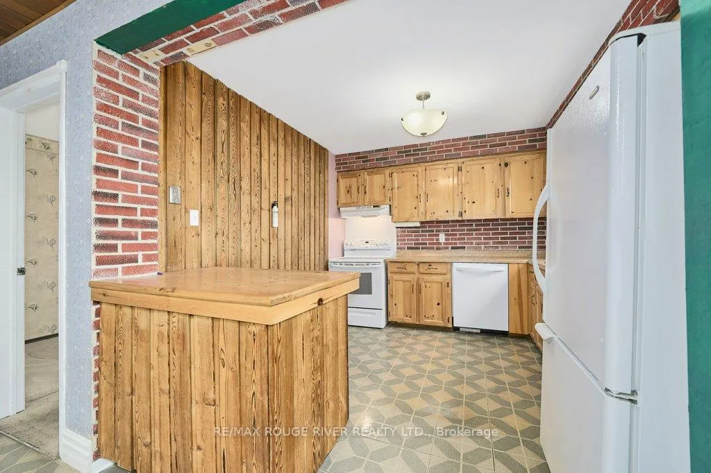 Photo 25 of 208 Annes Street, Whitby, Lynde Creek — HOMEH