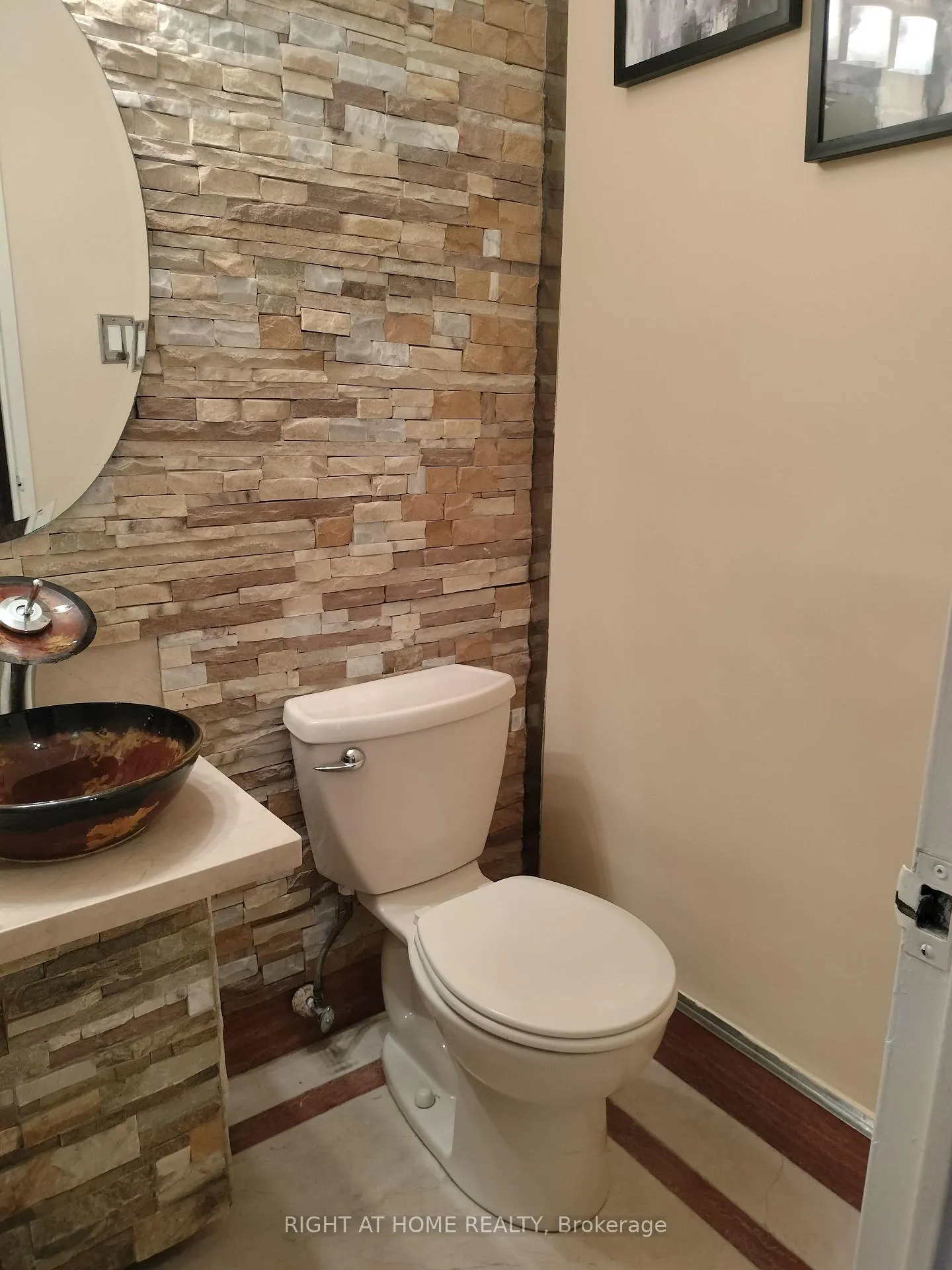 Photo 13 of Unit 367, 16B Elgin Street, Markham, Thornhill — HOMEH
