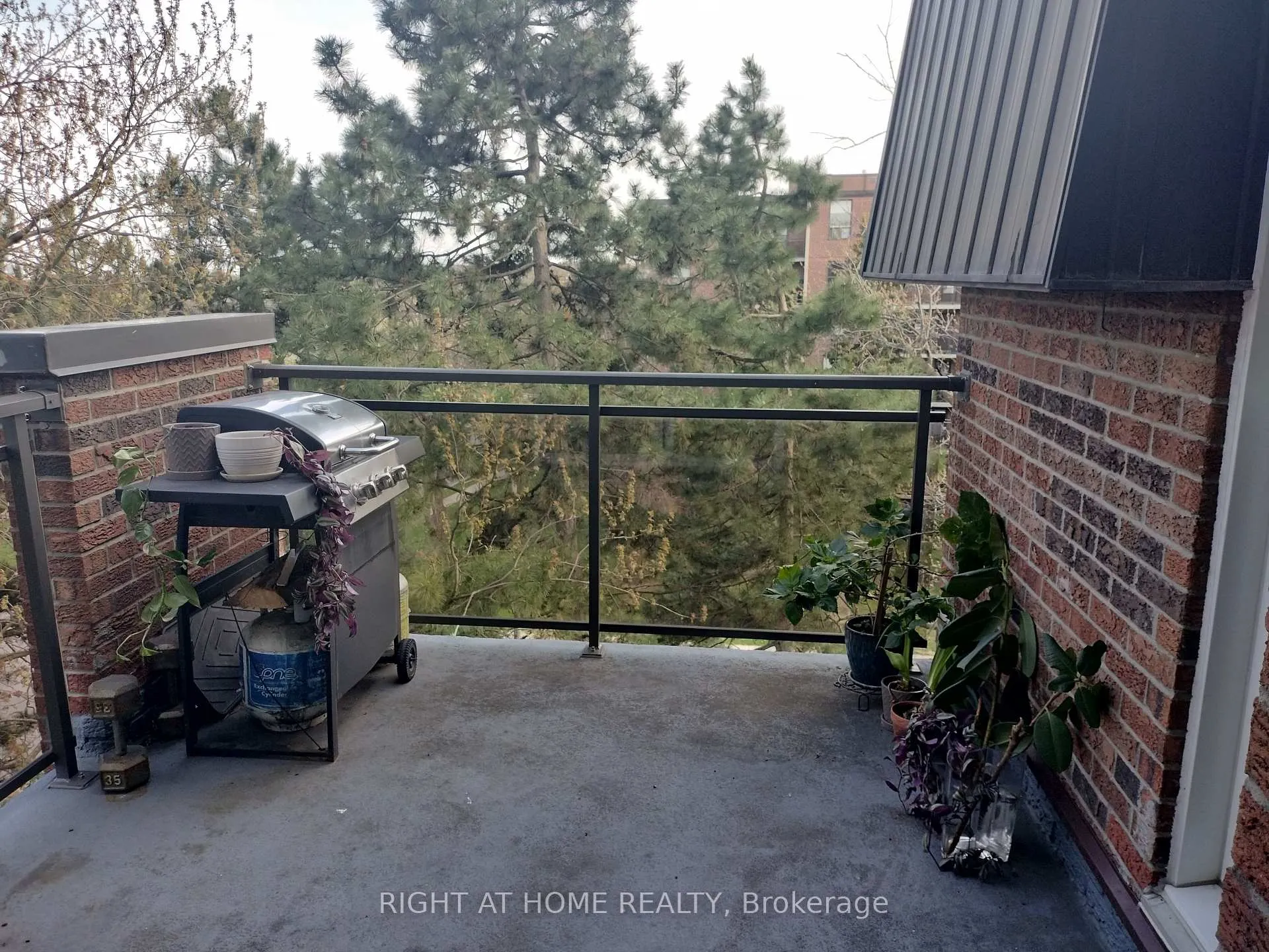 Photo 14 of Unit 367, 16B Elgin Street, Markham, Thornhill — HOMEH