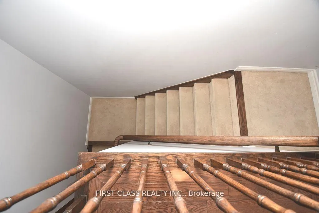 Photo 5 of Unit Upper, 1542 Bruny Avenue, Pickering, Duffin Heights — HOMEH