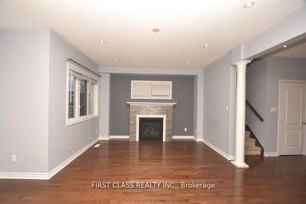 Photo 8 of Unit Upper, 1542 Bruny Avenue, Pickering, Duffin Heights — HOMEH