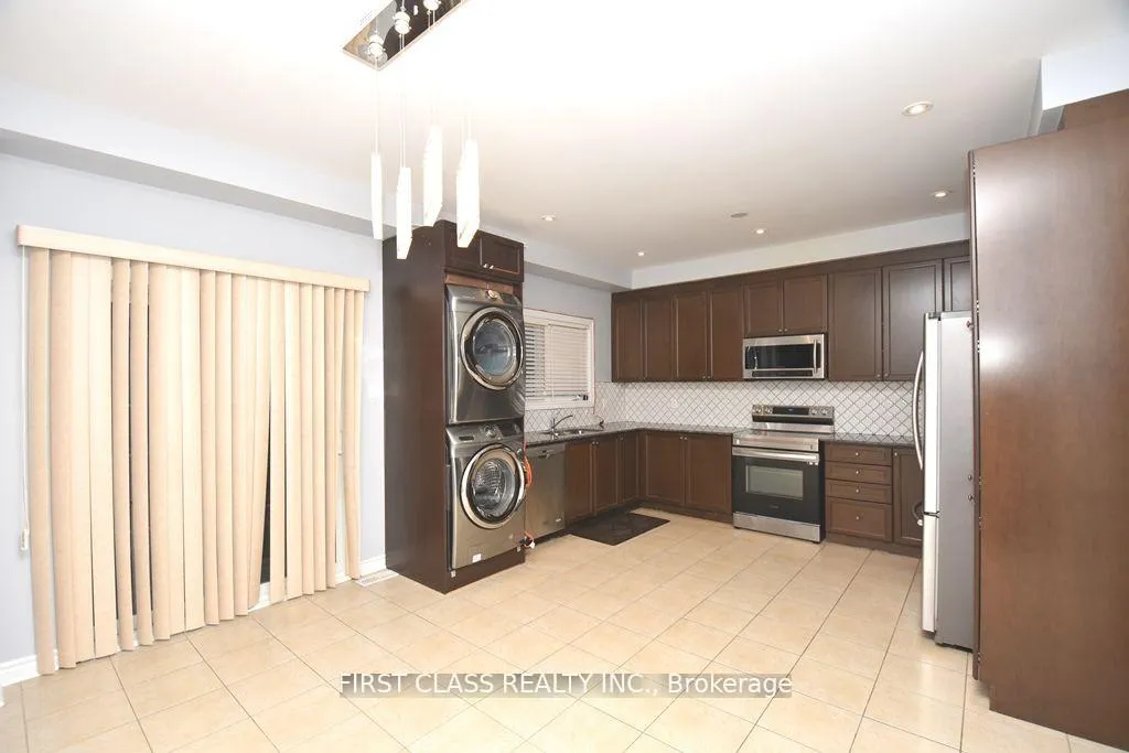 Photo 9 of Unit Upper, 1542 Bruny Avenue, Pickering, Duffin Heights — HOMEH