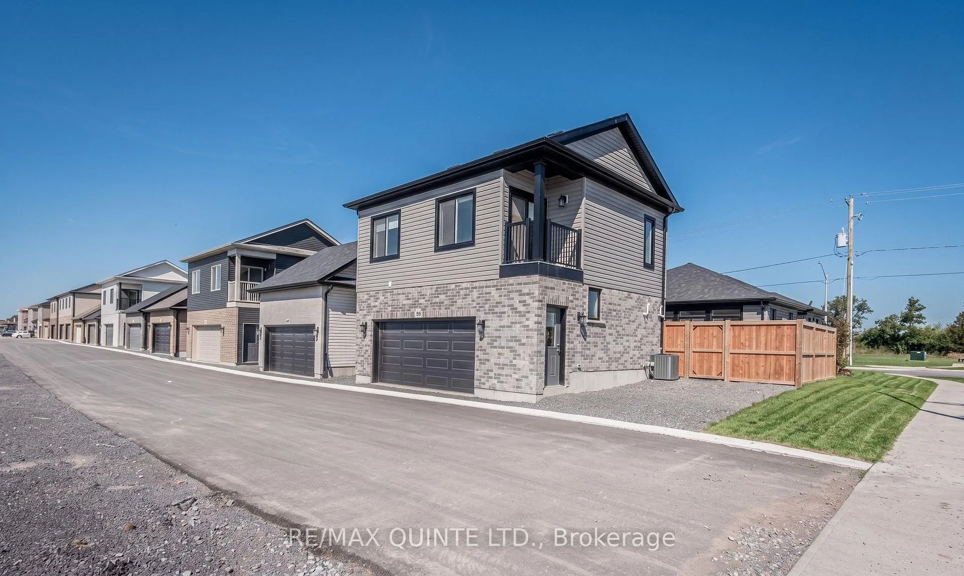 Photo 1 of 98B Riverstone Way, Belleville, Thurlow Ward — HOMEH