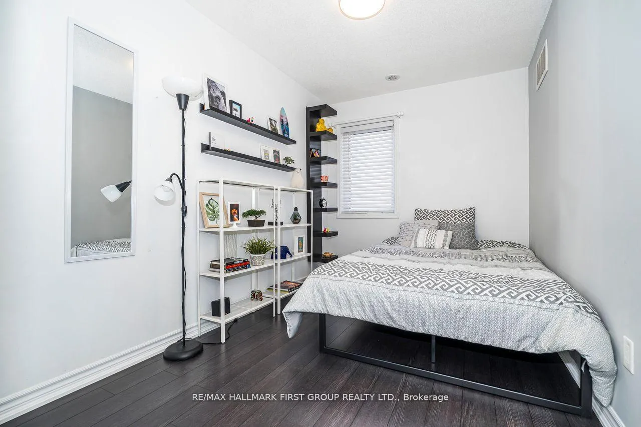 Photo 18 of Unit 10, 1040 Elton Way, Whitby, Pringle Creek — HOMEH