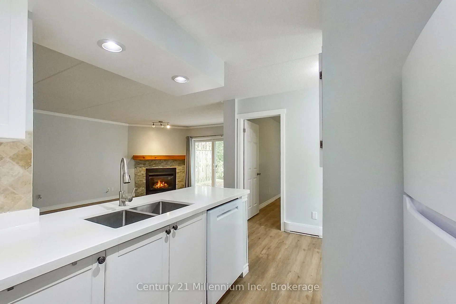 Photo 8 of Unit 193, 49 Trott Boulevard, Collingwood — HOMEH