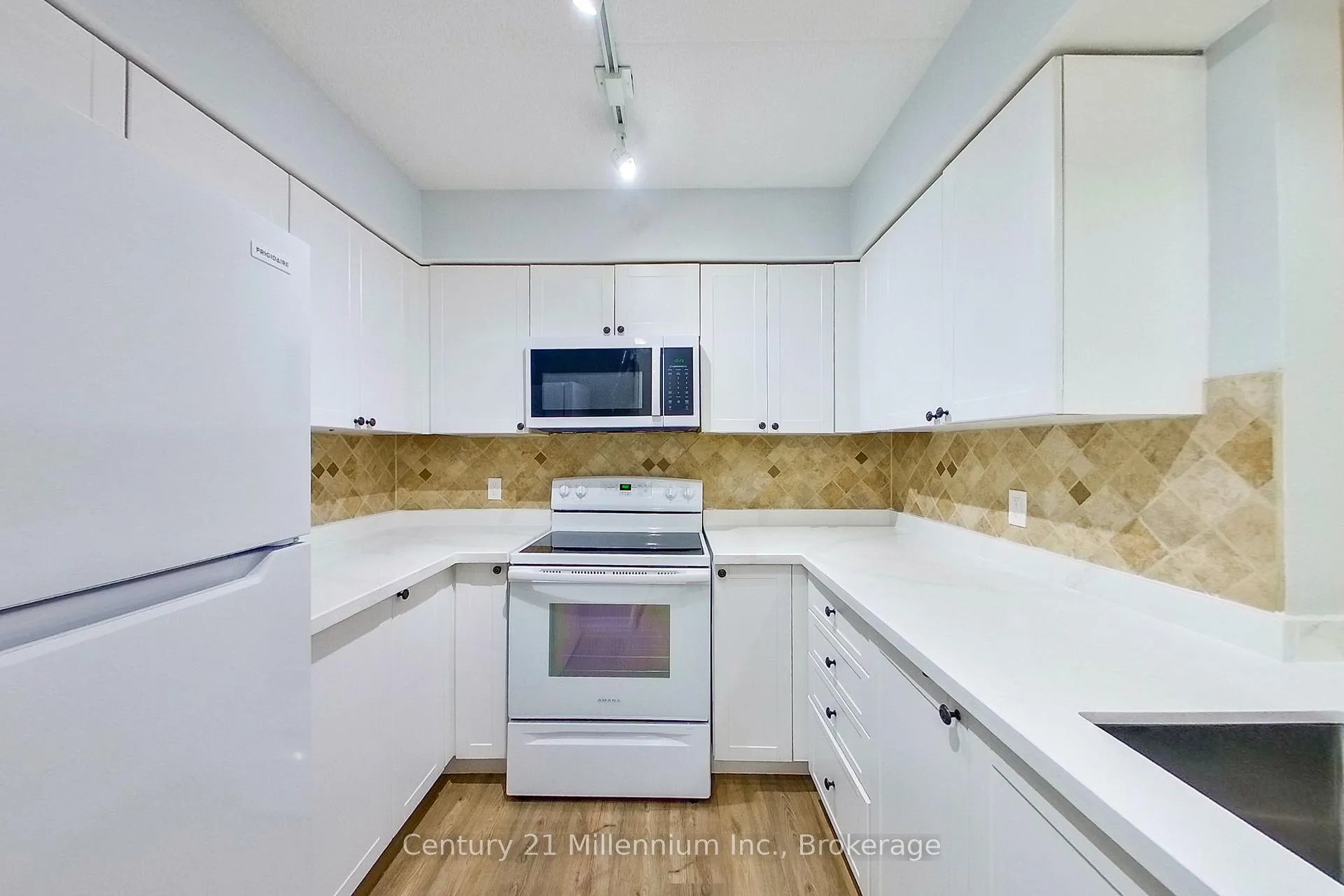 Photo 10 of Unit 193, 49 Trott Boulevard, Collingwood — HOMEH
