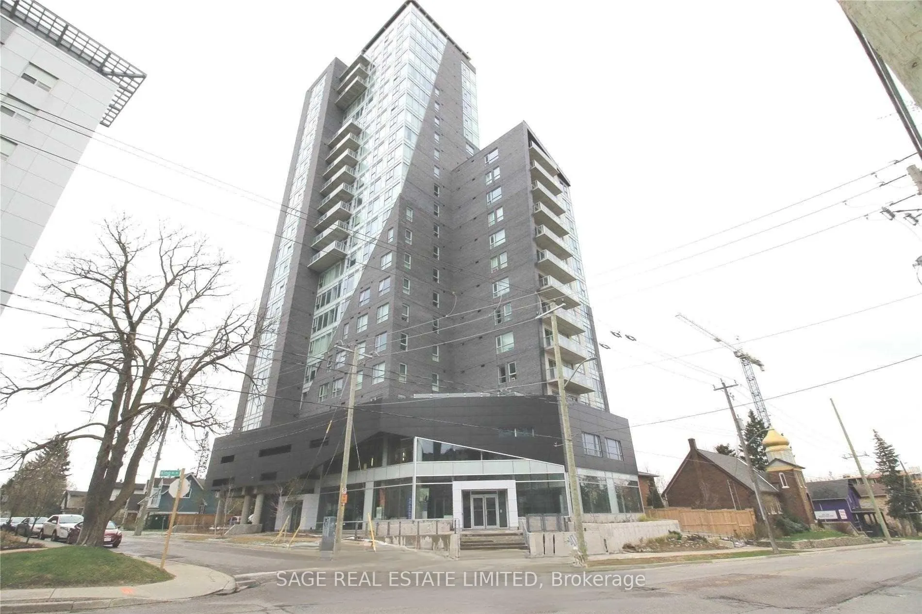 Front of Unit 2002, 158 King Street N