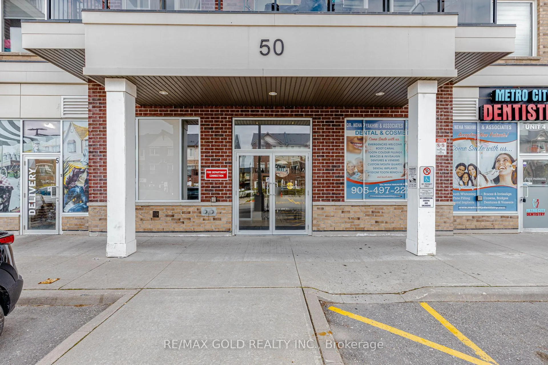 Photo 7 of Unit 217, 50 Sky Harbour Drive, Brampton, Bram West — HOMEH