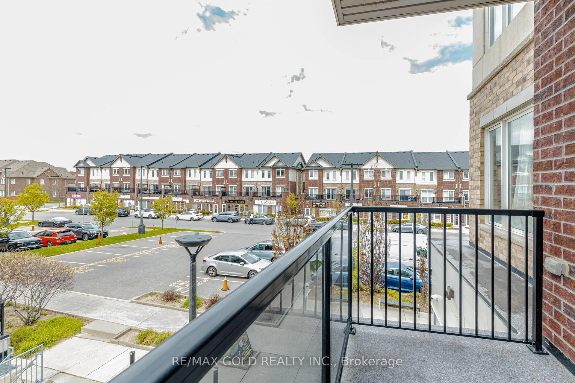 Photo 31 of Unit 217, 50 Sky Harbour Drive, Brampton, Bram West — HOMEH