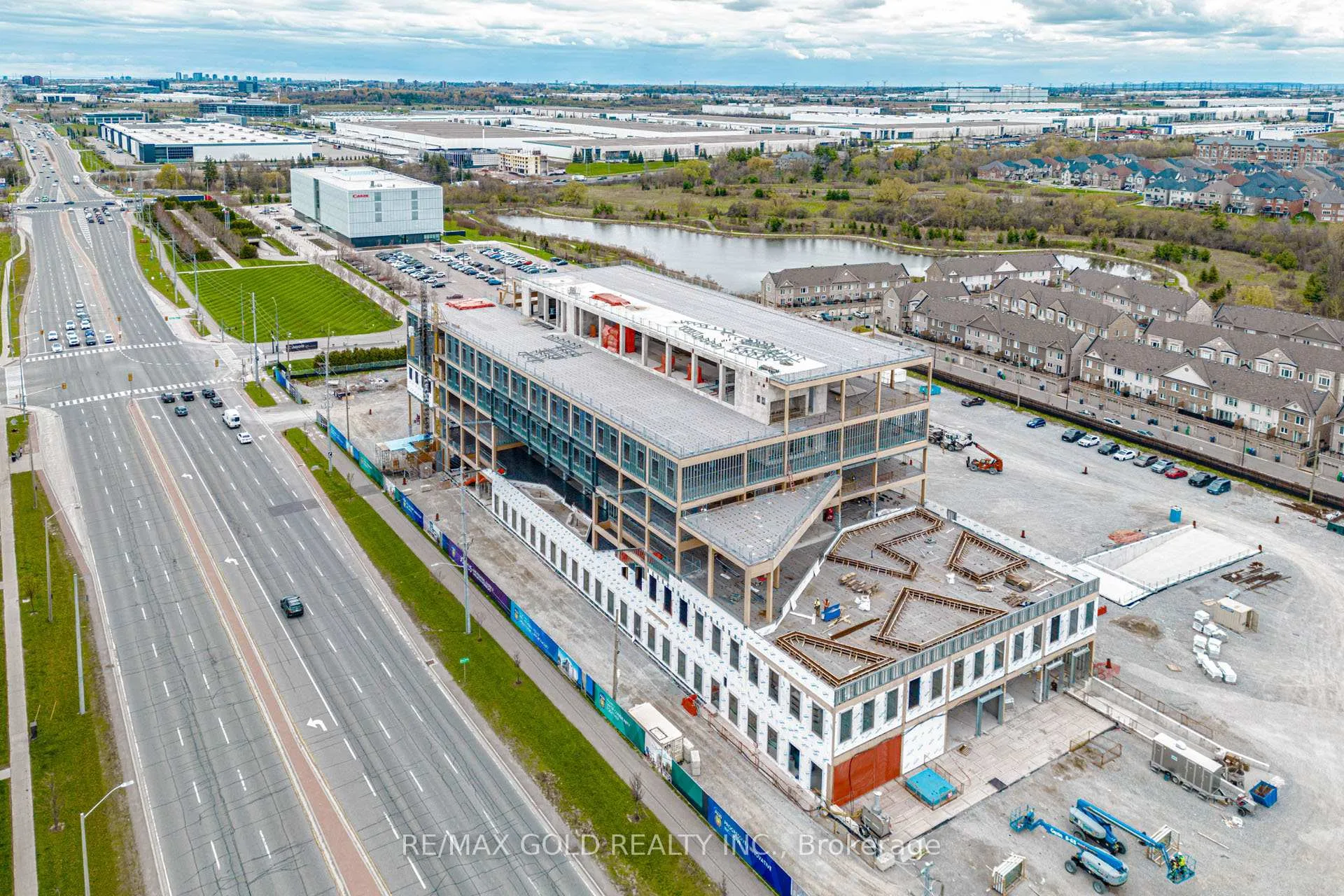Photo 42 of Unit 217, 50 Sky Harbour Drive, Brampton, Bram West — HOMEH