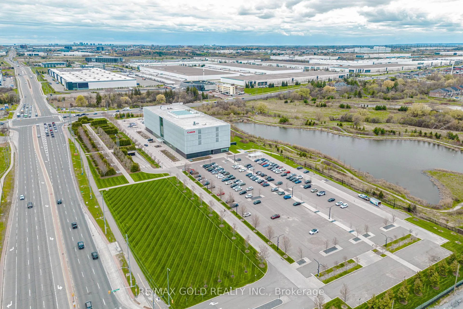 Photo 43 of Unit 217, 50 Sky Harbour Drive, Brampton, Bram West — HOMEH