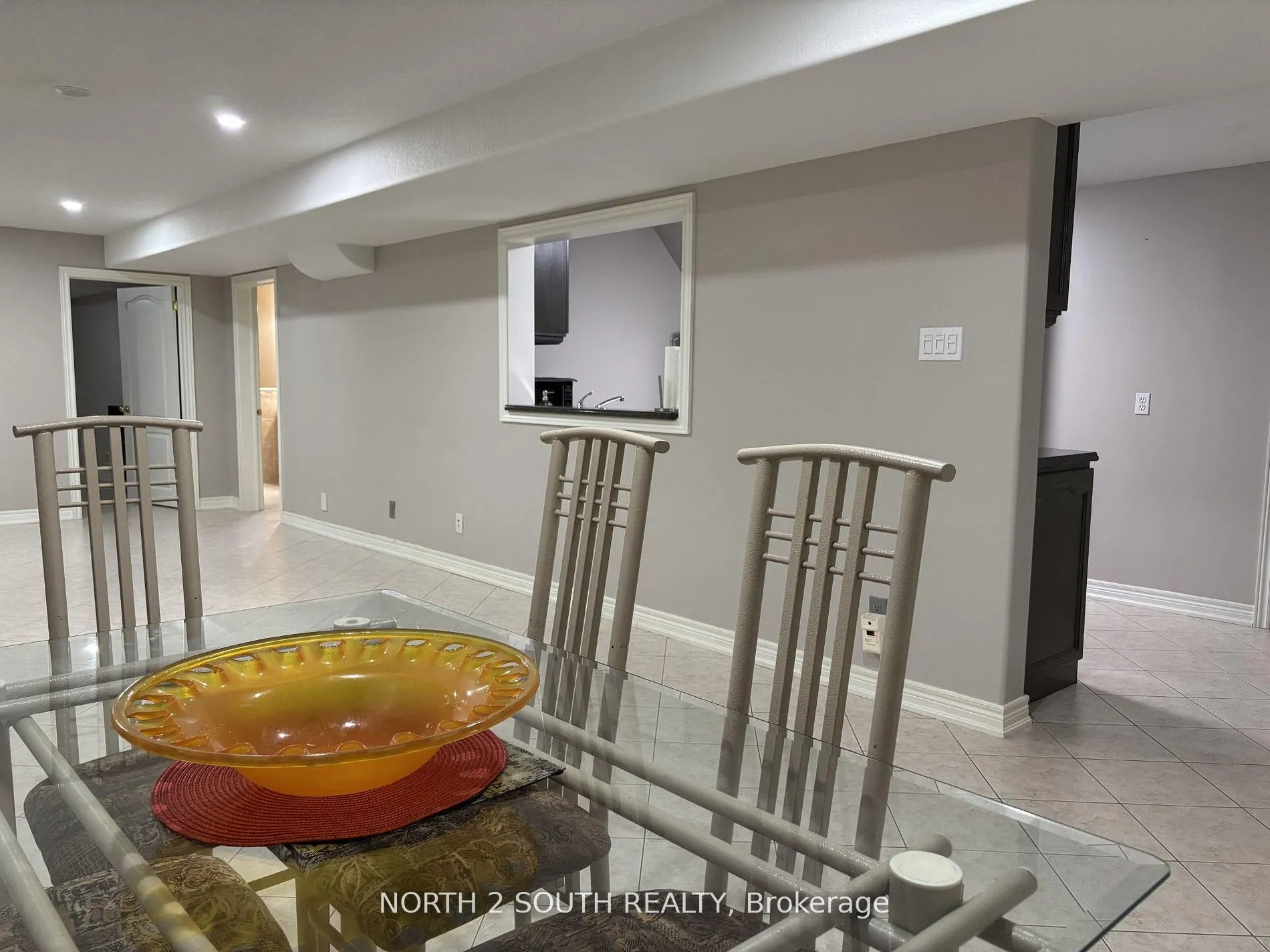 Photo 12 of Unit Bsmt, 12 Villandry Crescent, Vaughan, Maple — HOMEH