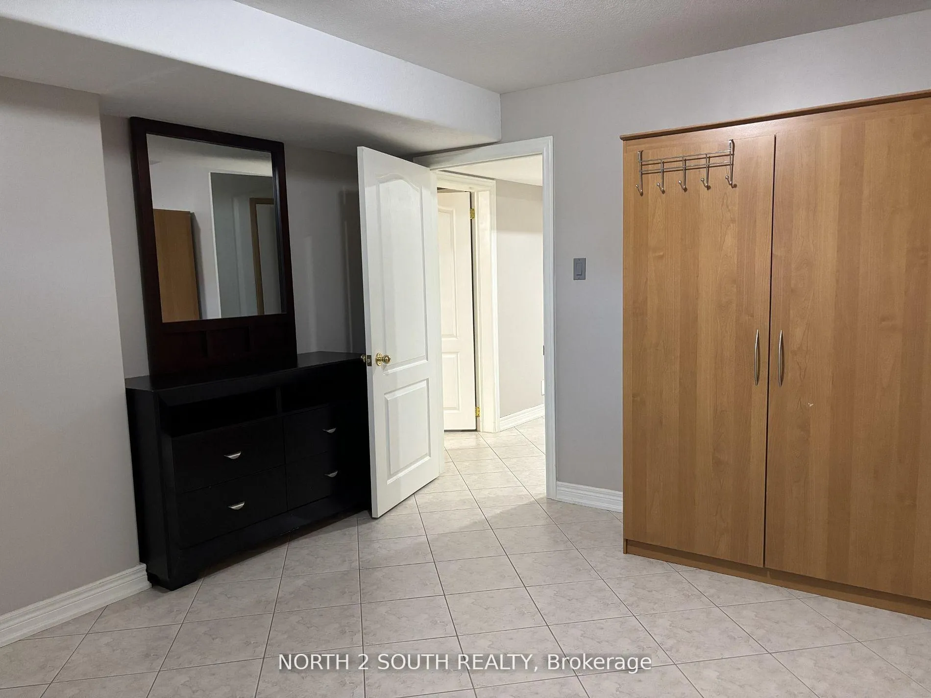 Photo 24 of Unit Bsmt, 12 Villandry Crescent, Vaughan, Maple — HOMEH