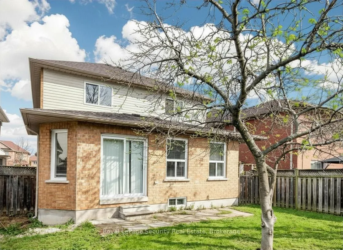 Photo 39 of 21 Fallstar Crescent, Brampton, Fletcher's Meadow — HOMEH