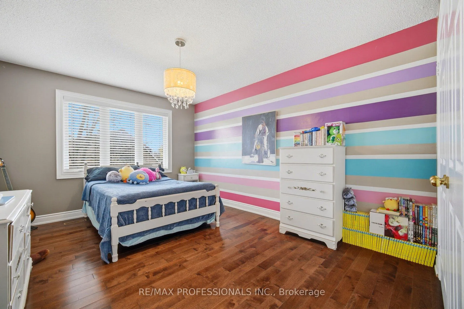 Photo 34 of 2 Enchangted Court, Brampton, Snelgrove — HOMEH