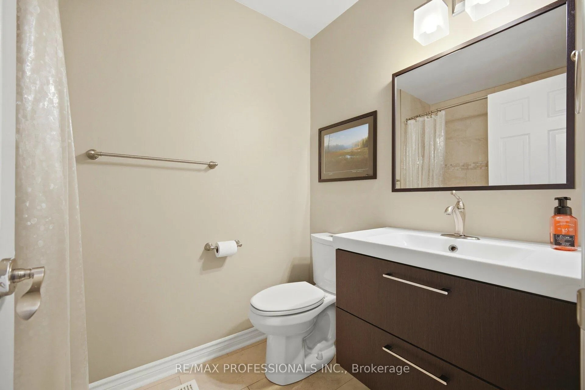 Photo 35 of 2 Enchangted Court, Brampton, Snelgrove — HOMEH
