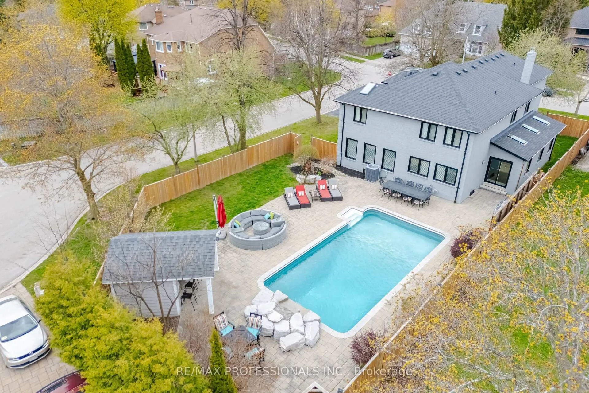 Photo 49 of 2 Enchangted Court, Brampton, Snelgrove — HOMEH