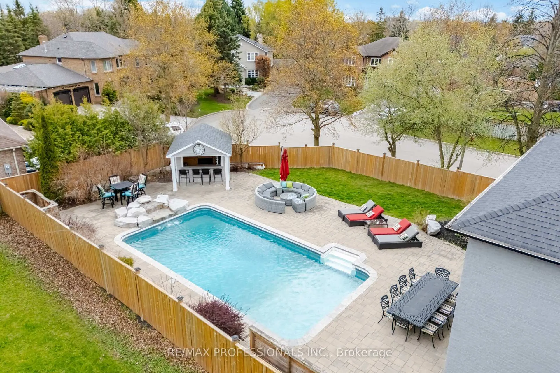 Photo 50 of 2 Enchangted Court, Brampton, Snelgrove — HOMEH