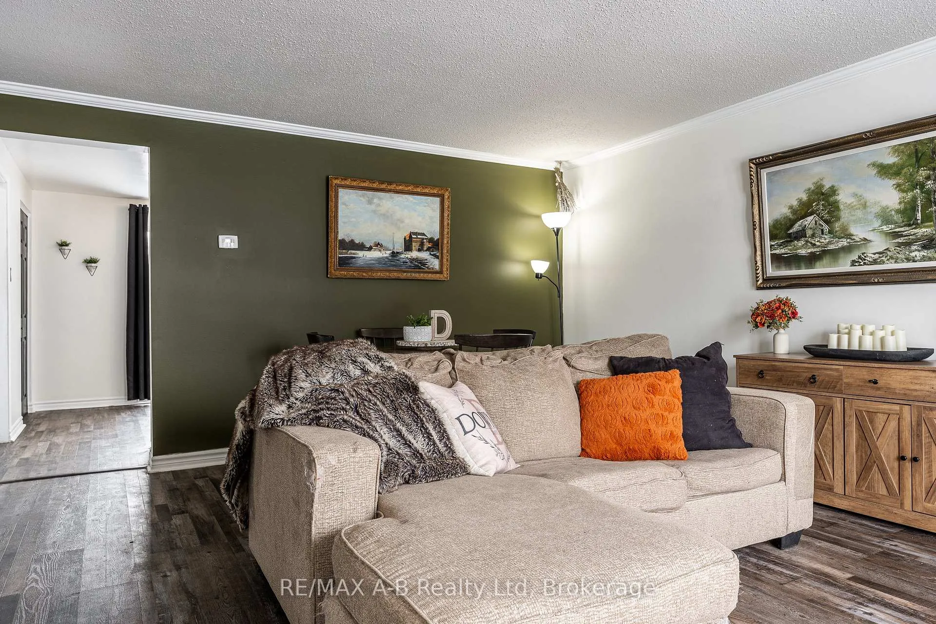 Photo 7 of 651 Devon Street, Stratford — HOMEH