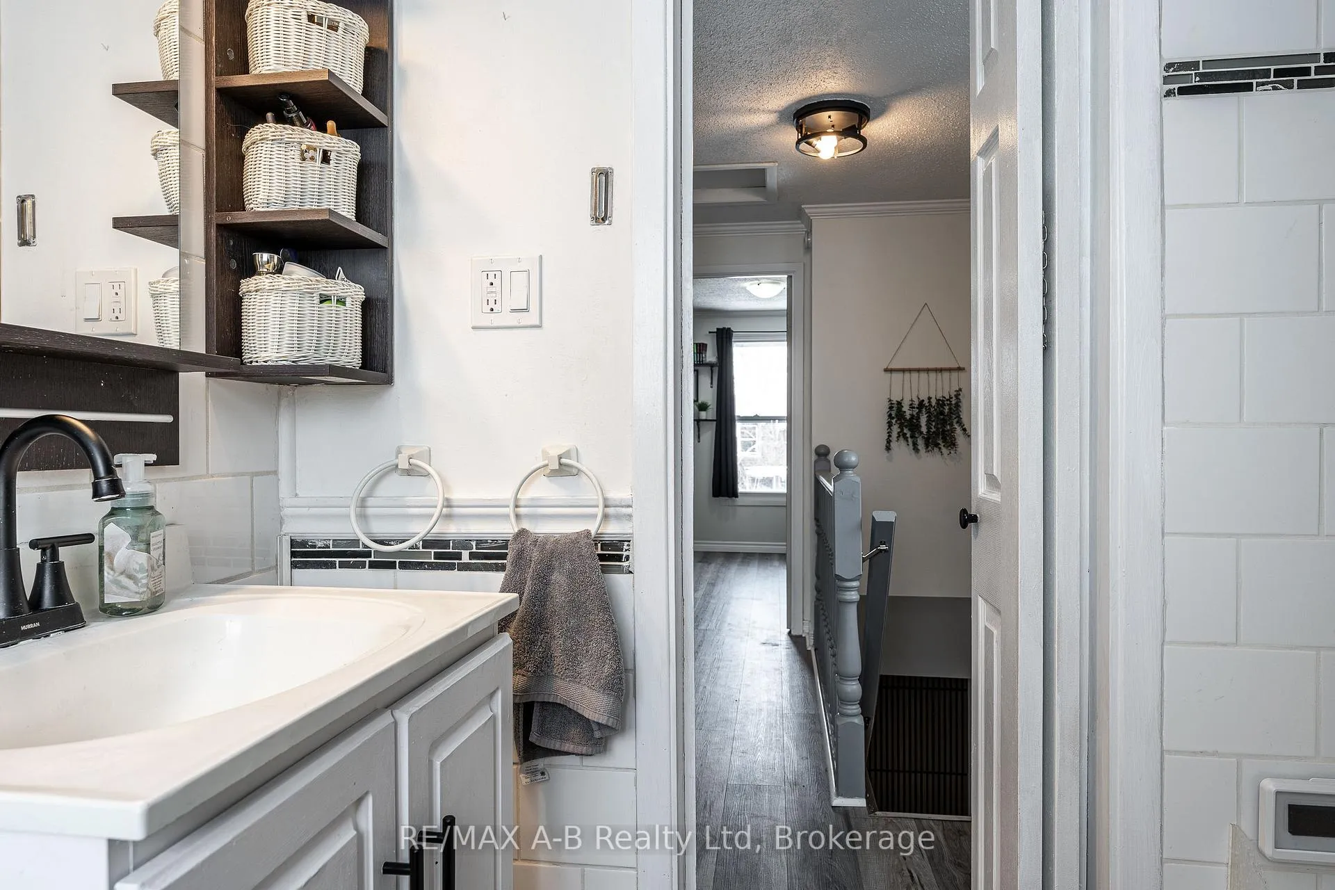 Photo 26 of 651 Devon Street, Stratford — HOMEH