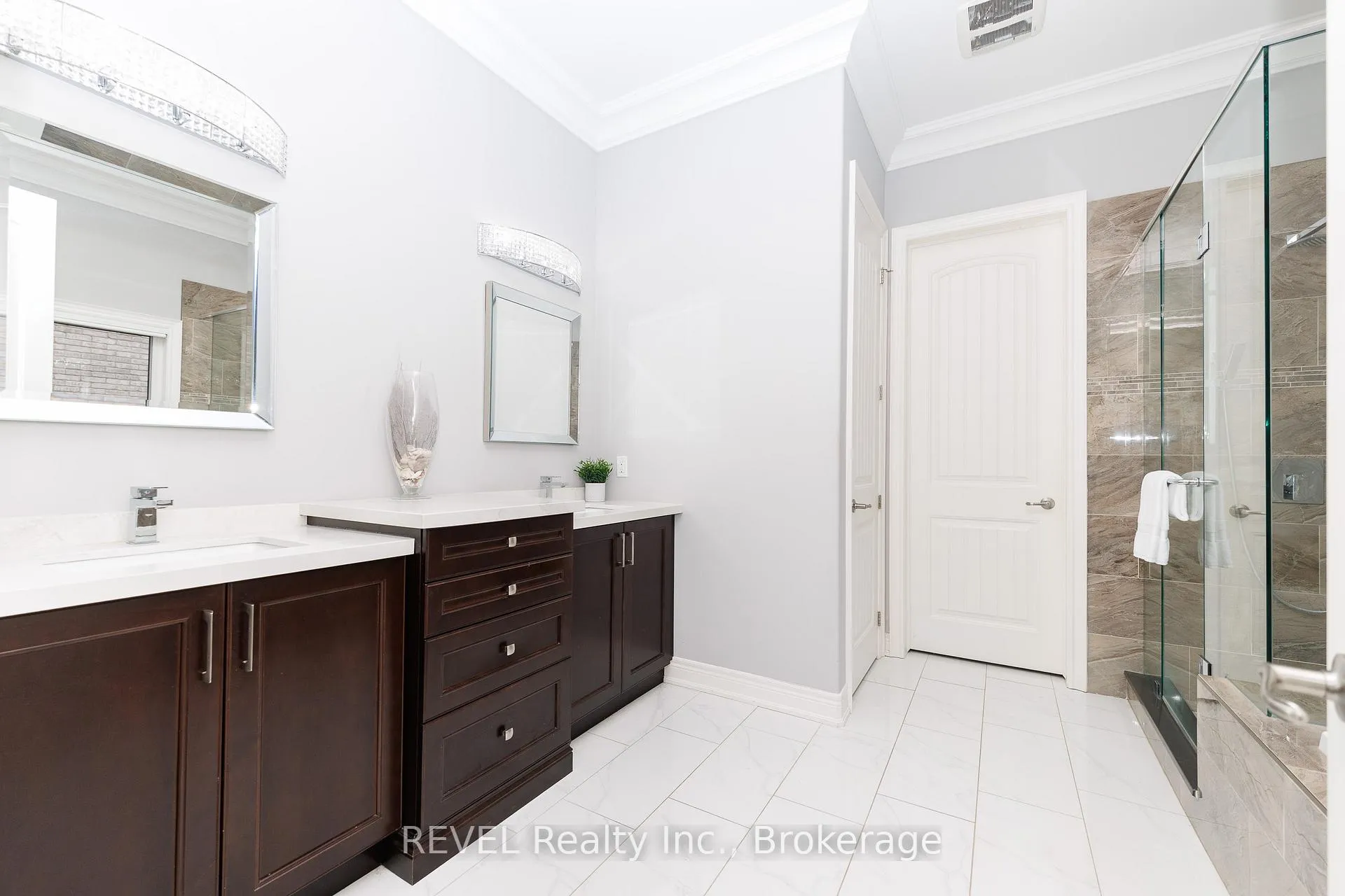 Photo 30 of 9421 Madison Crescent, Niagara Falls, Forestview — HOMEH