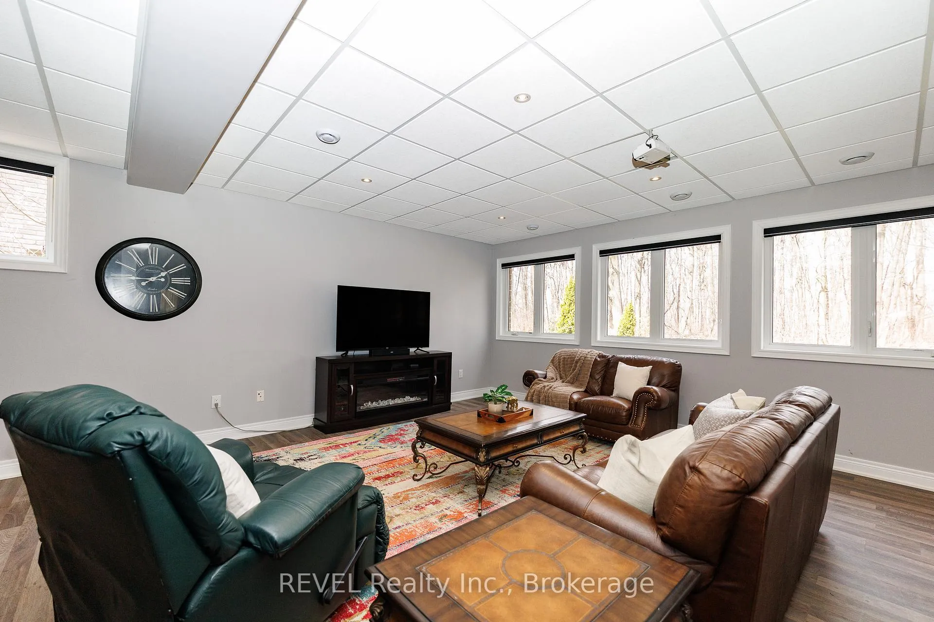 Photo 37 of 9421 Madison Crescent, Niagara Falls, Forestview — HOMEH