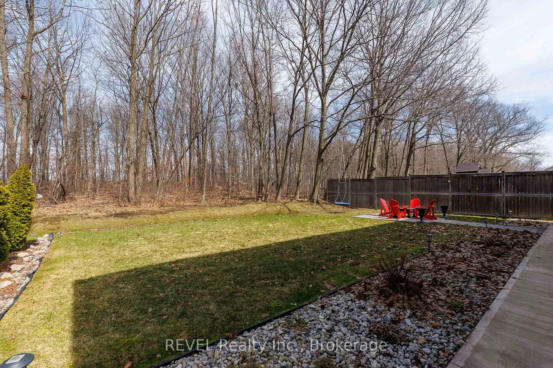Photo 45 of 9421 Madison Crescent, Niagara Falls, Forestview — HOMEH