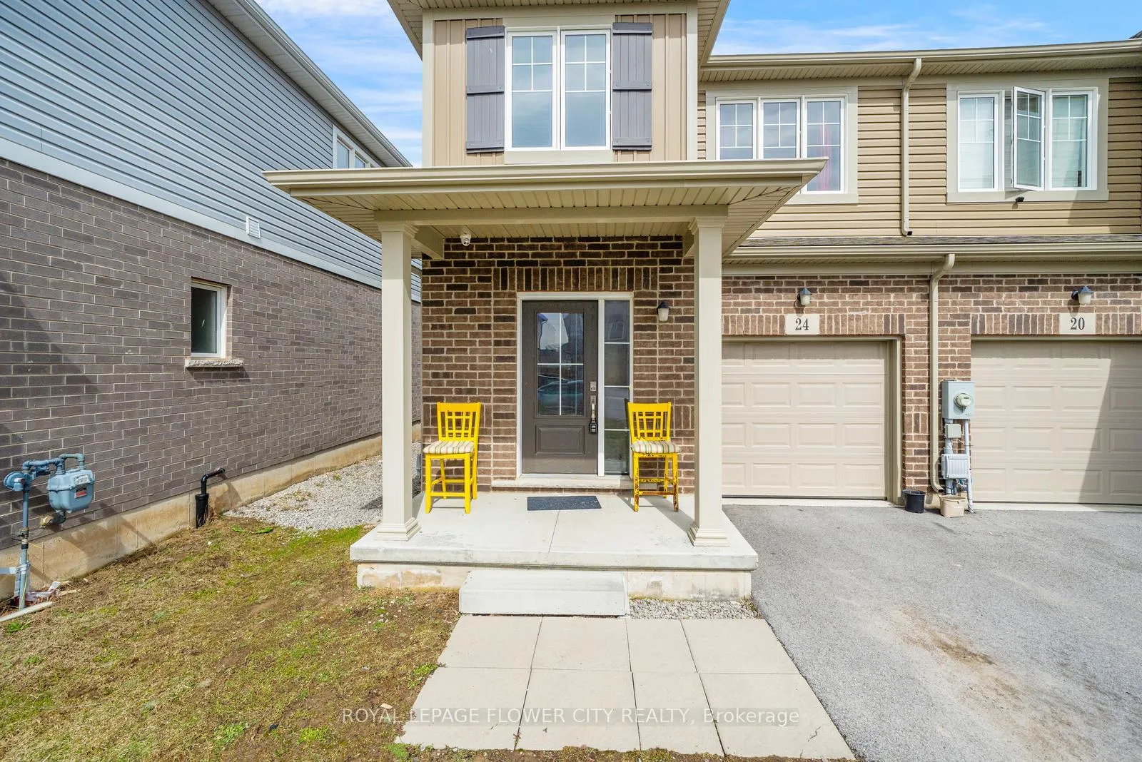 Photo 4 of 24 Sycamore Street, Welland, West Welland — HOMEH