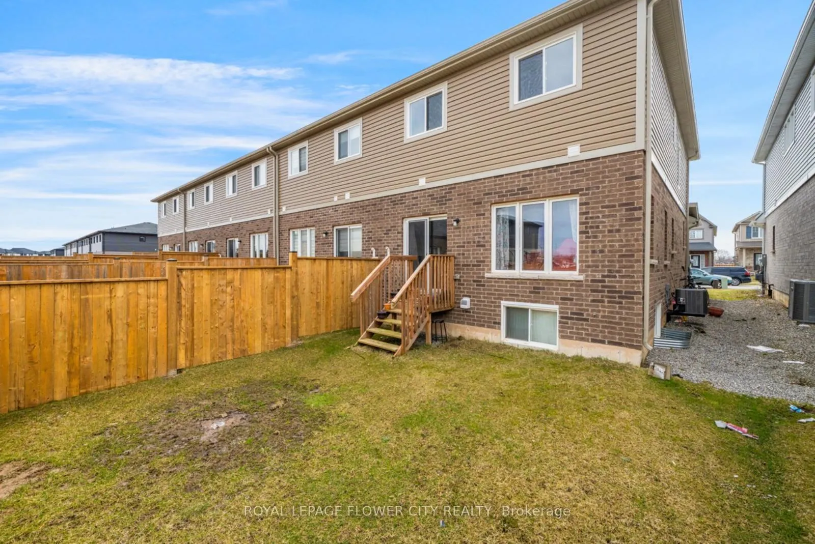 Photo 31 of 24 Sycamore Street, Welland, West Welland — HOMEH