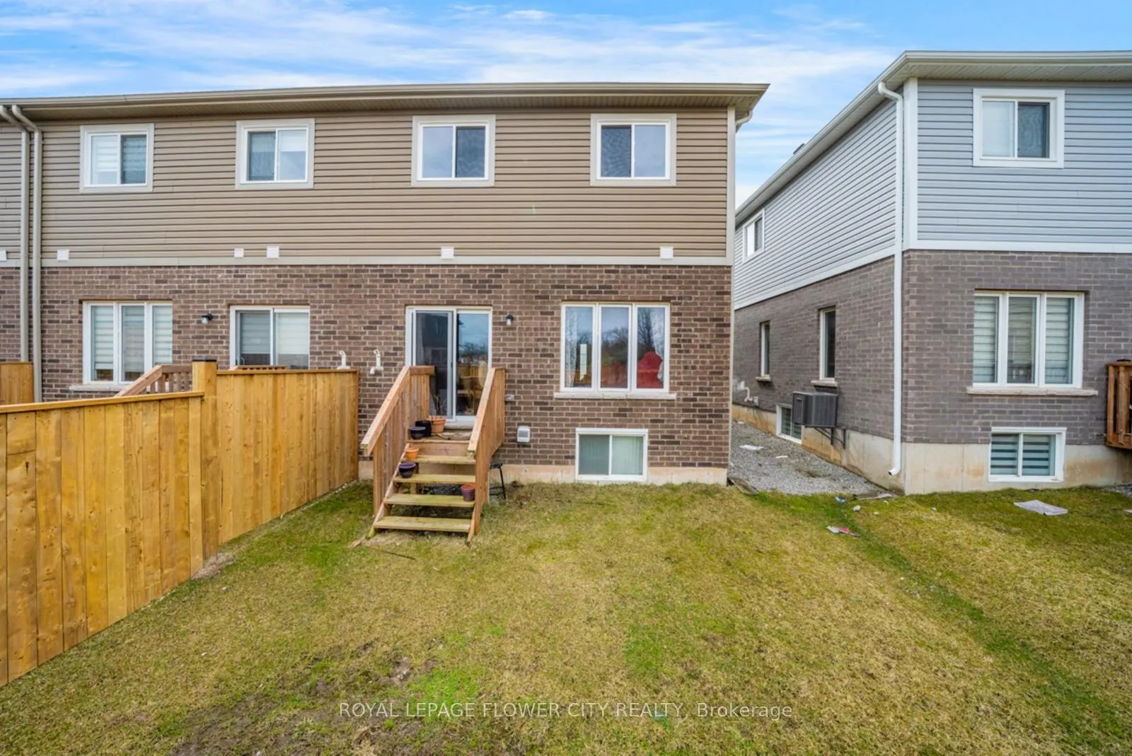 Photo 33 of 24 Sycamore Street, Welland, West Welland — HOMEH