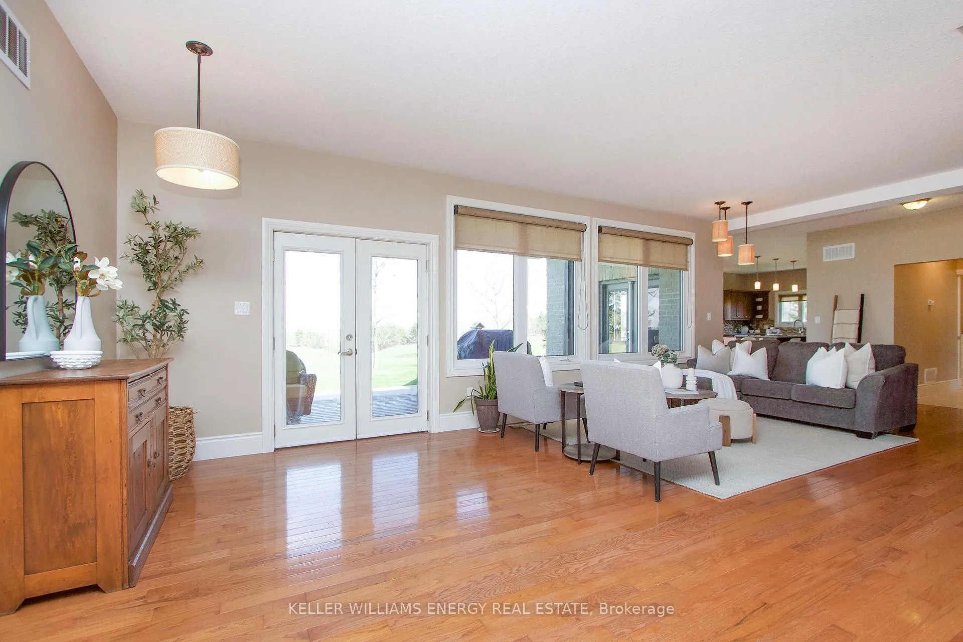 Photo 5 of 325 Zion Line, Cavan Monaghan, Cavan Twp — HOMEH
