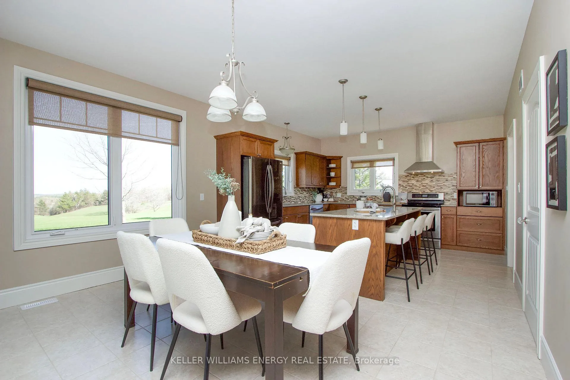 Photo 10 of 325 Zion Line, Cavan Monaghan, Cavan Twp — HOMEH