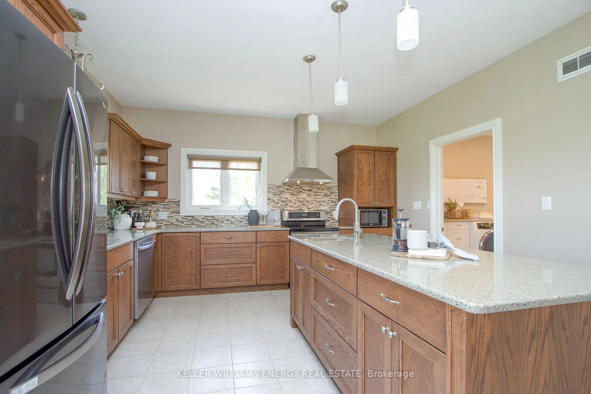 Photo 13 of 325 Zion Line, Cavan Monaghan, Cavan Twp — HOMEH