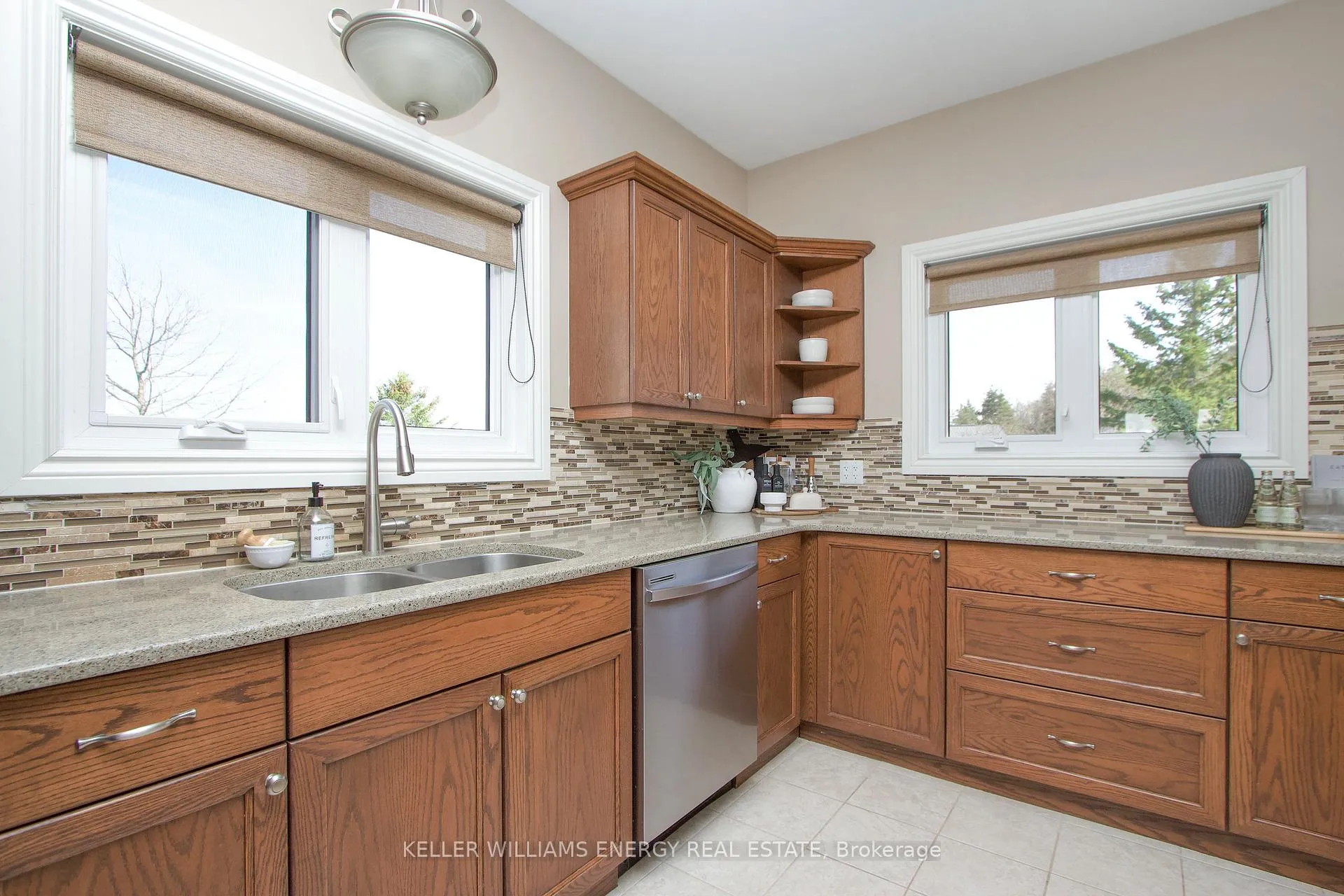 Photo 14 of 325 Zion Line, Cavan Monaghan, Cavan Twp — HOMEH
