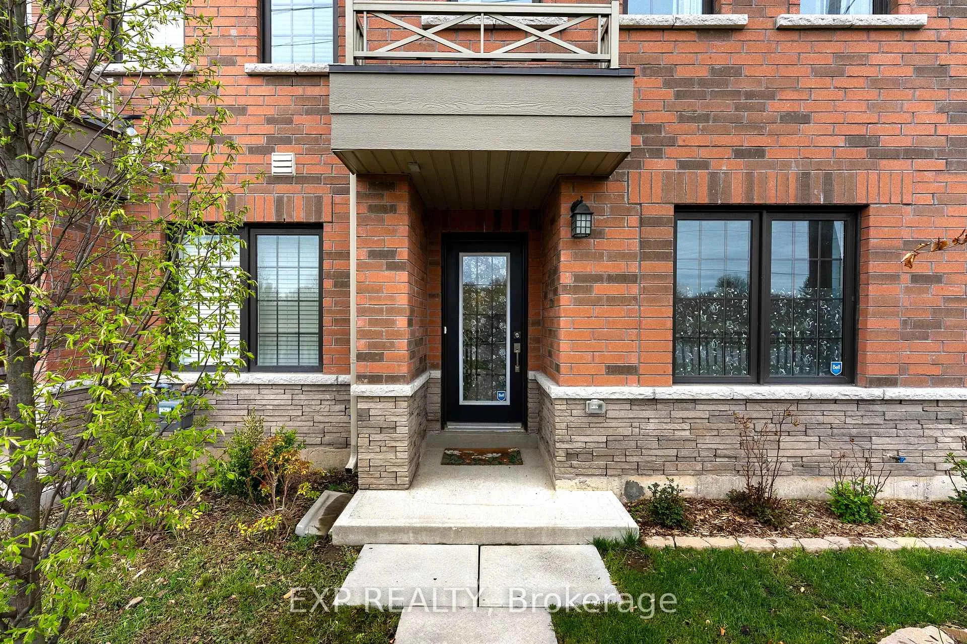 Photo 1 of Unit 35, 8317 Mulberry Drive, Niagara Falls, Brown — HOMEH