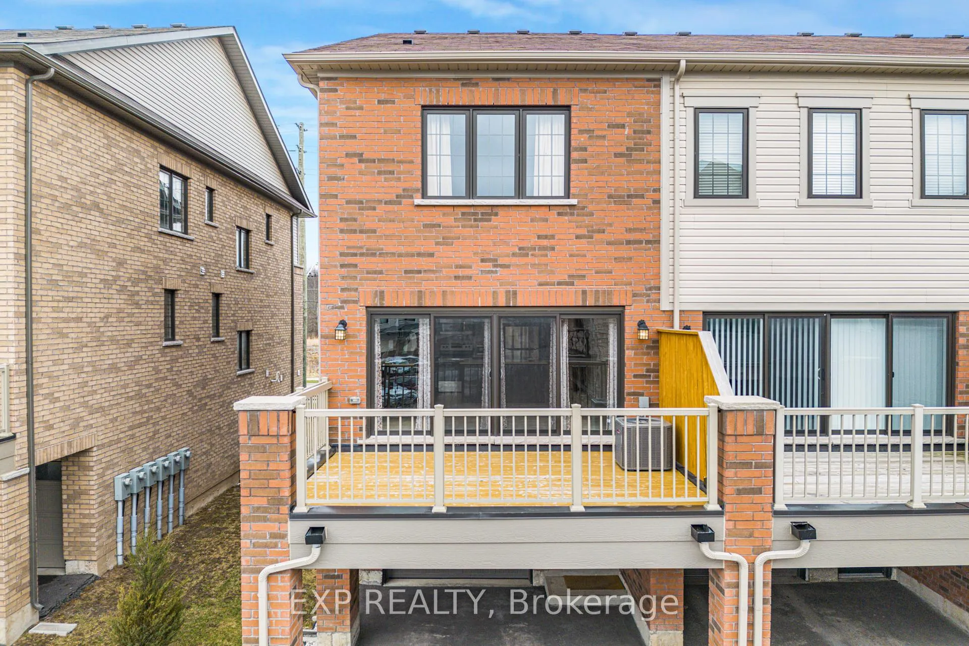 Photo 14 of Unit 35, 8317 Mulberry Drive, Niagara Falls, Brown — HOMEH